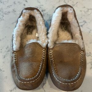 UGG Ansley Slippers